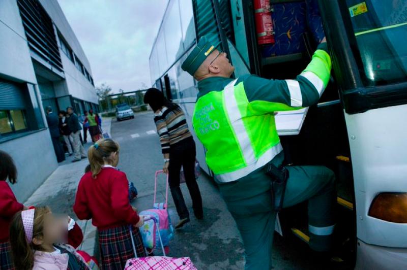 Tráfico inicia hoy en Andalucía una nueva campaña para controlar los autobuses escolares