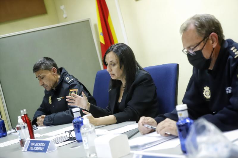 Mercedes González continúa en Ciudad Lineal la ronda de visitas por los distritos de Madrid para reunirse con las asociaciones vecinales junto al jefe Superior de Policía